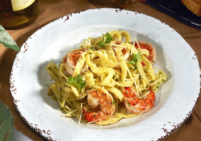 Garlic & Parmesan Protein Pasta with Grilled Shrimp